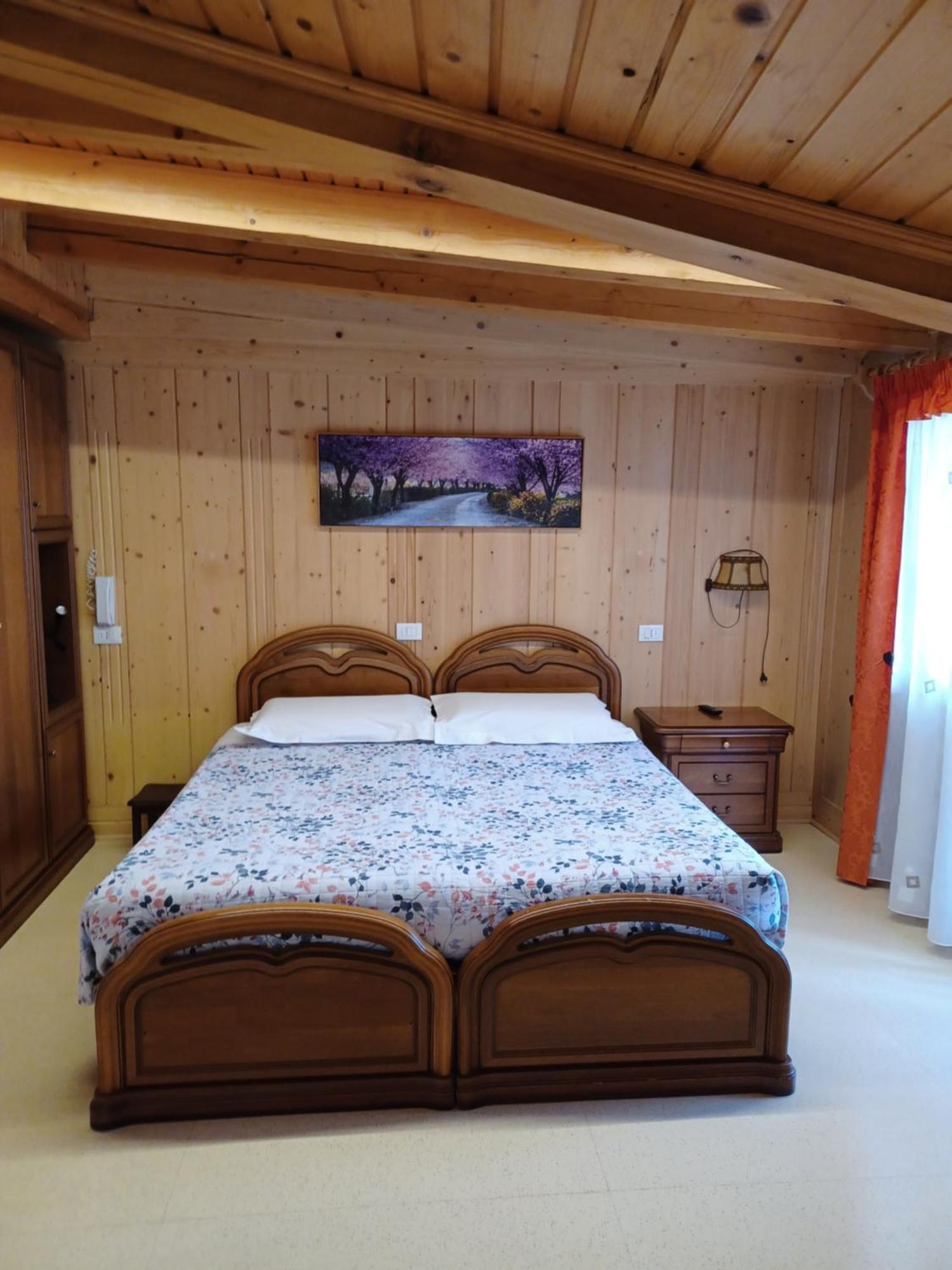Locanda Da Pierina Santo Stefano Di Cadore Luaran gambar
